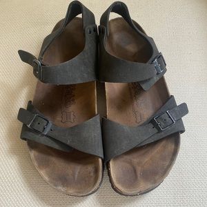 Birkis nubuck sandals dark brown black unisex mens 7